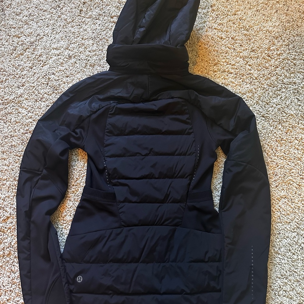 lululemon athletica Navy Women's Ski Jacket - Picture 2 of 4